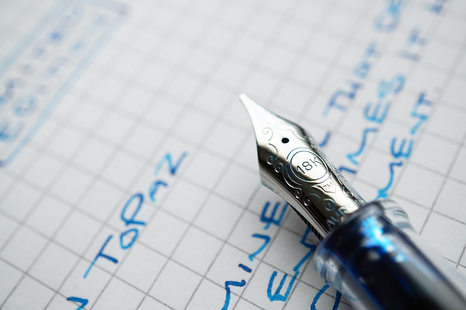 Aurora 88 Minerali Fountain Pen - Azurite (Blue) — The Clicky Post